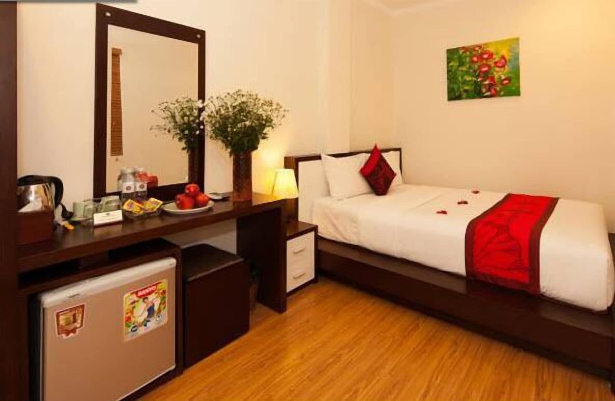 Rising Dragon Estate Hotel Hanoi Eksteriør billede